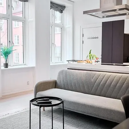 Royal 2br By Amalienborg